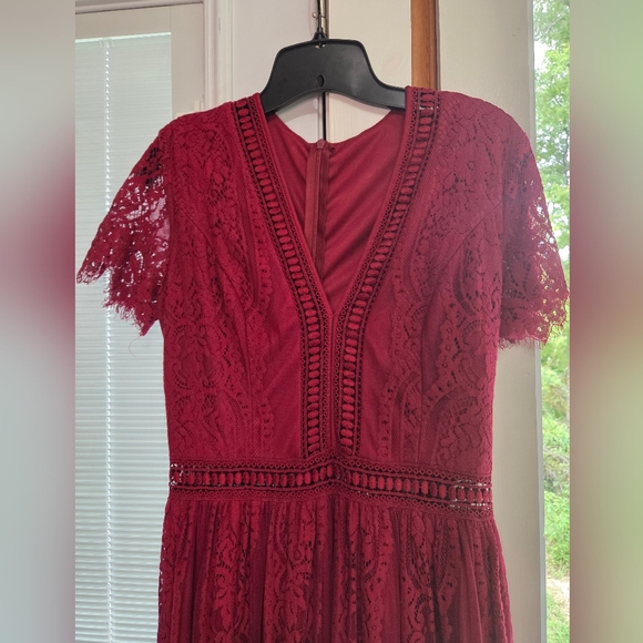 Burgandy Maxi Dress - Picture 2 of 4